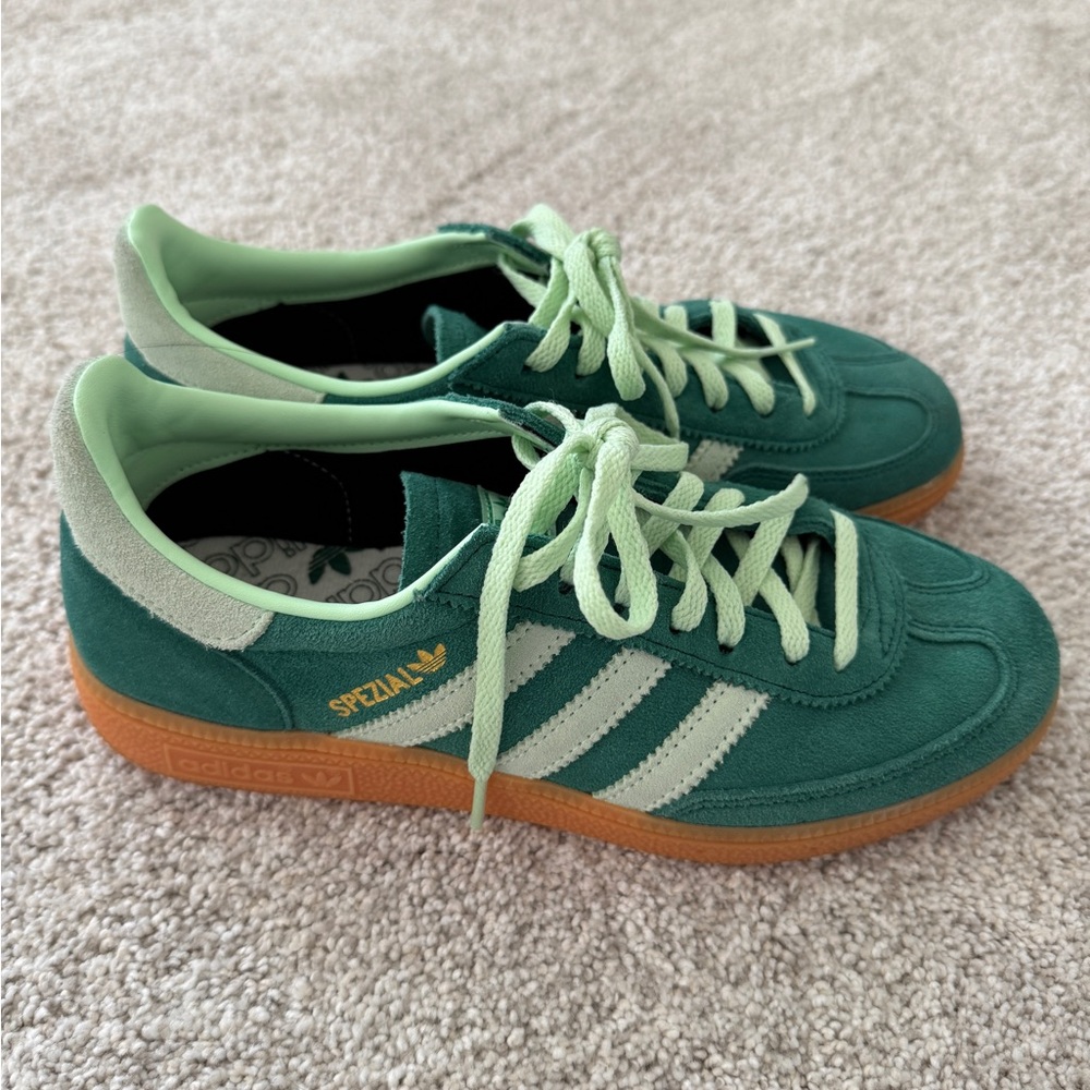 Adidas Spezial Sneakers - Women’s Sz 7 (runs large)